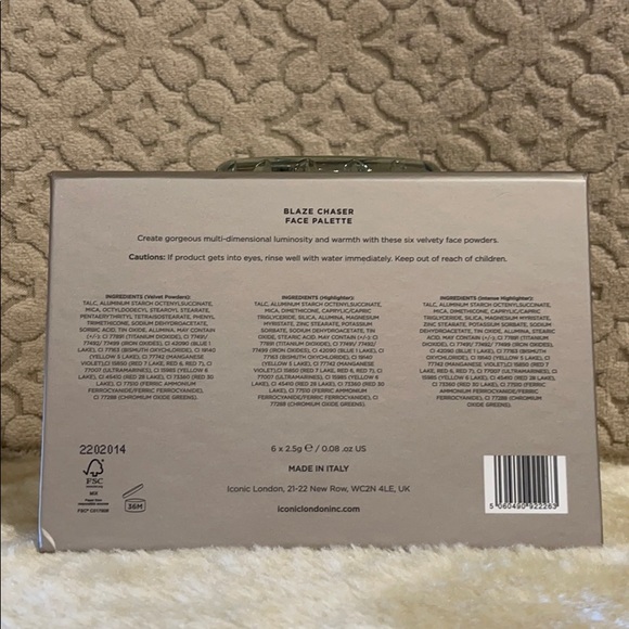 NIB Iconic London Blaze Chaser Face Palette - Picture 6 of 7